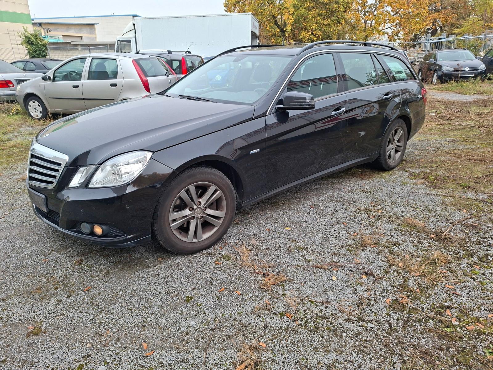 Mercedes-Benz E 220