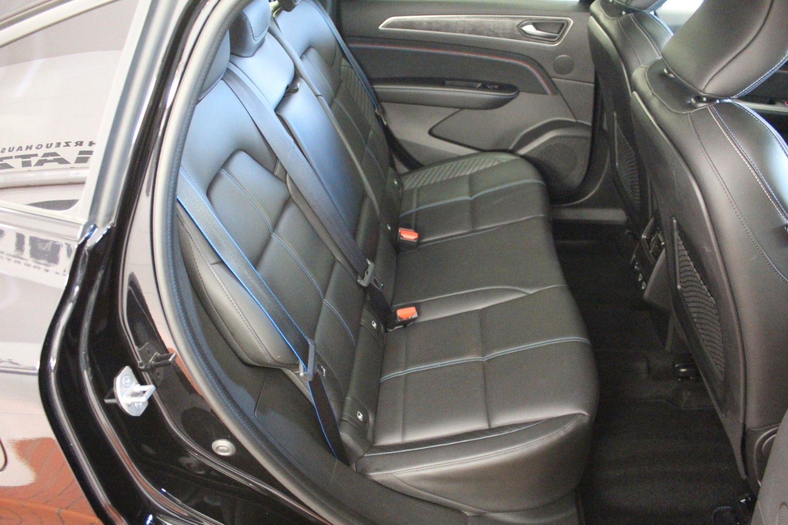 Fahrzeugabbildung Renault Arkana E-Tech Full Hybrid 160 Esprit Alpine