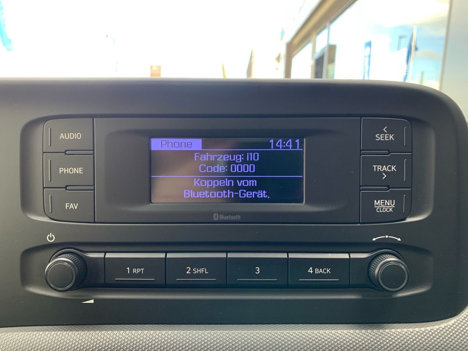 Fahrzeugabbildung Hyundai i10 1.0 Select Anhängerkupplung Sitzheizung PDC