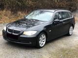 BMW 325xi x Drive Allrad Keyless Go Automa... - BMW 325 aus 2006: 325xi