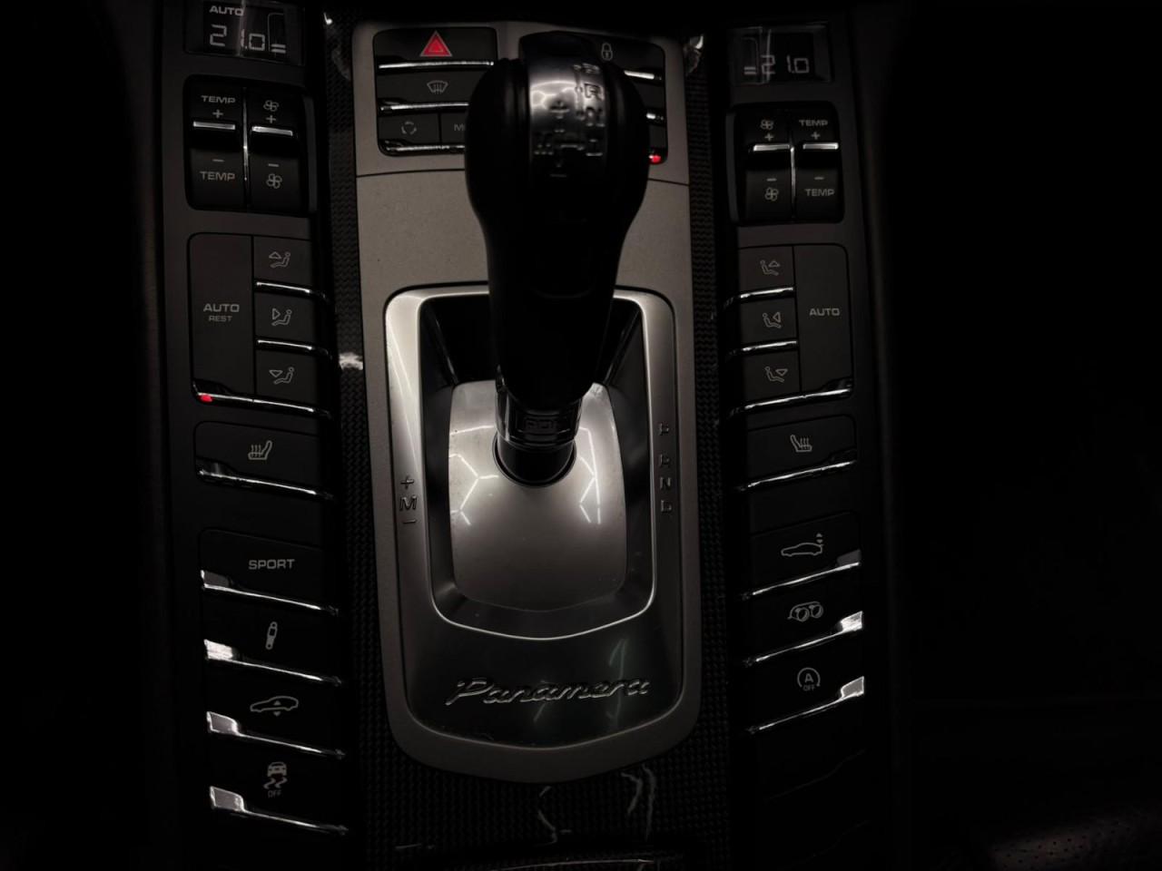 PORSCHE PANAMERA 3.6 V6 299 ch 4X4 BVA - TOIT PANORAMIQUE - SUSPENSION PNEUMATIQUE - CAMERA DE RECUL