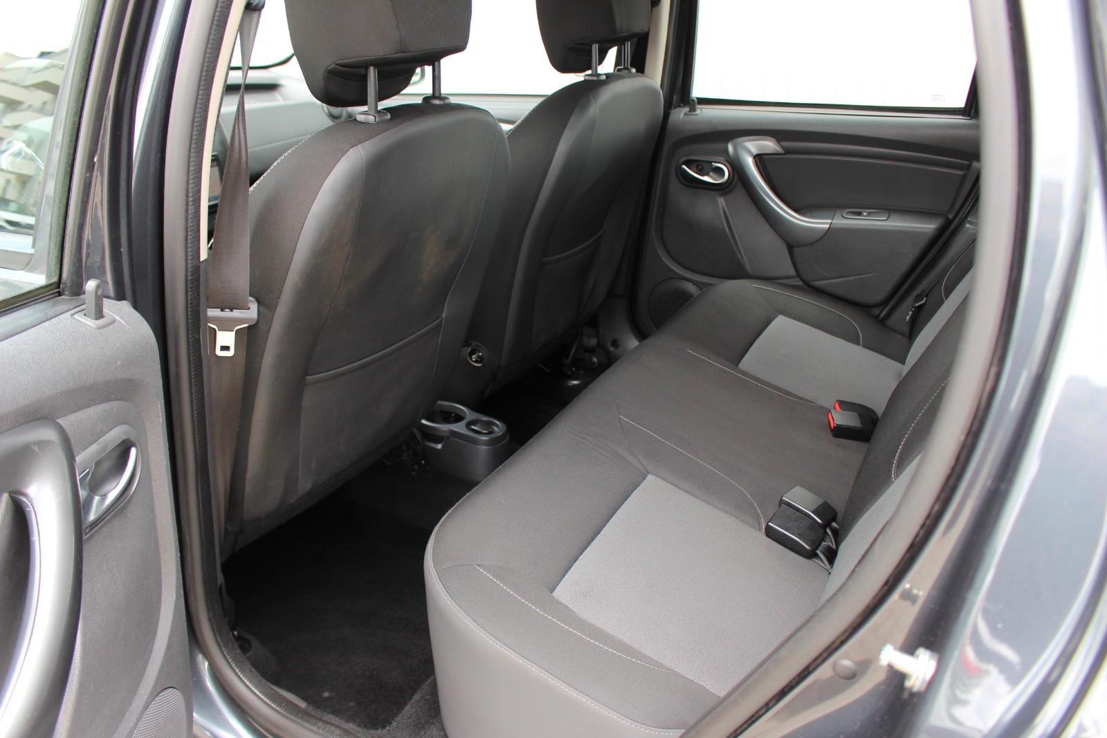 Dacia Duster 1.5 dCi 4x2 Autom.+Navi+Klima+Tempomat