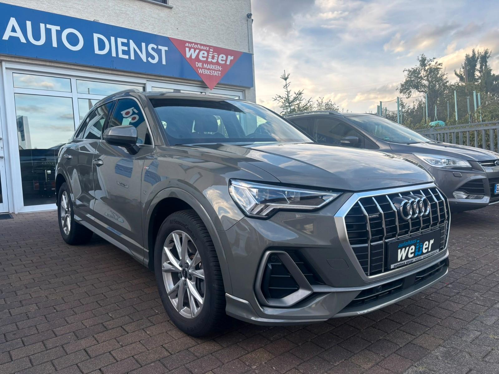 Audi Q3 40 TFSI quattro S line*DSG*KAMERA*LED*AHK*ACC