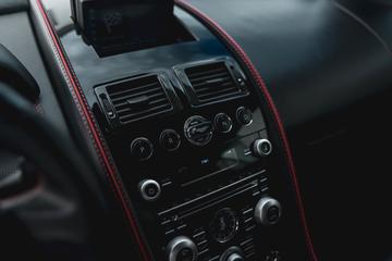 2009 Aston Martin DBS — миниатюра 36