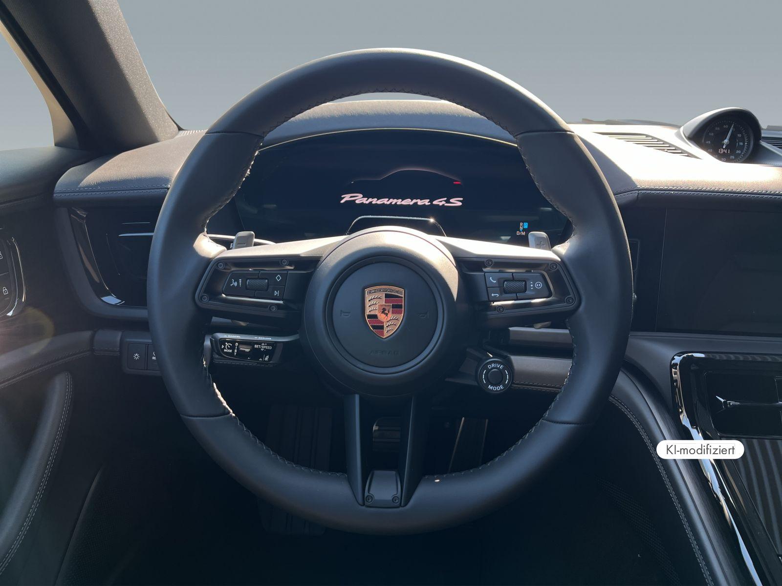Porsche Panamera 4S E-Hybrid Active Ride,Pano.,Hinterach