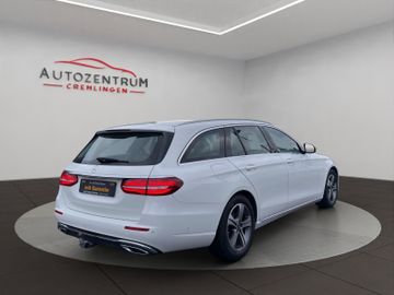 Mercedes E 220 - 5