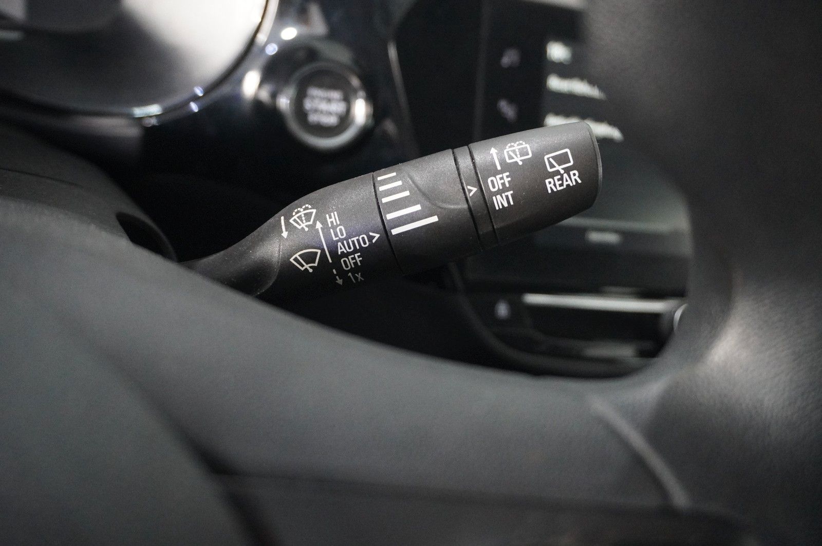 Fahrzeugabbildung Opel Corsa-e F EDITION 1-PHASIG NAVI/VIRT./SPORT/DAB+