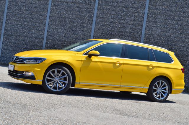 VW Passat Variant Highline *R-LINE*NAVI*ALCANTARA*