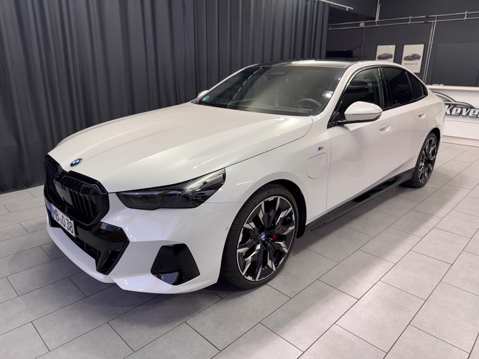 BMW 550 e Lim. xDrive M SPORT|CARBON|PANO|21 ZOLL|