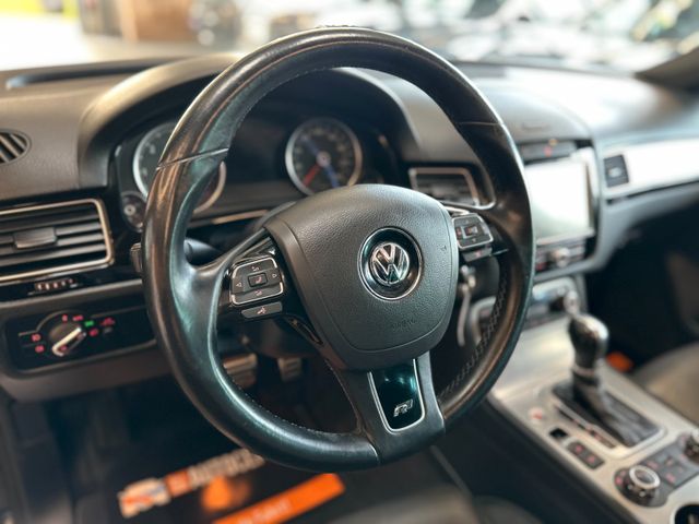 MYAUTOCENTER – Gebraucht- und Jahreswagen mit Werkstattservice in Pfaffenhofen Volkswagen Touareg V6 TDI BMT *R-Line*AHK*PANO*BI-XENON*
