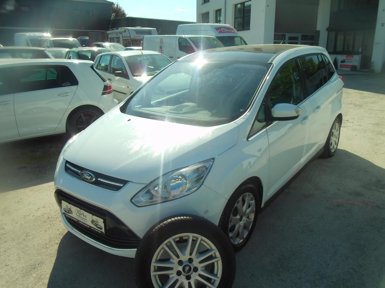 Ford Grand C-Max*Titanium*Pano*Navi*R-Kamera*1.Hd**