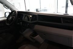 VW T6.1 Caravelle | Navi | Seat heating | 8-seater VW T6.1 Caravelle | Navi | Seat heating | 8-seater