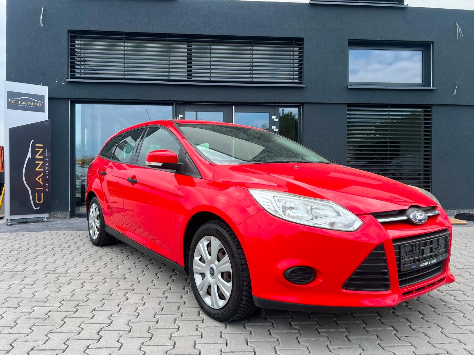 Ford Focus Turnier** aus 2. Hand ** MOTOR 25 tkm !!