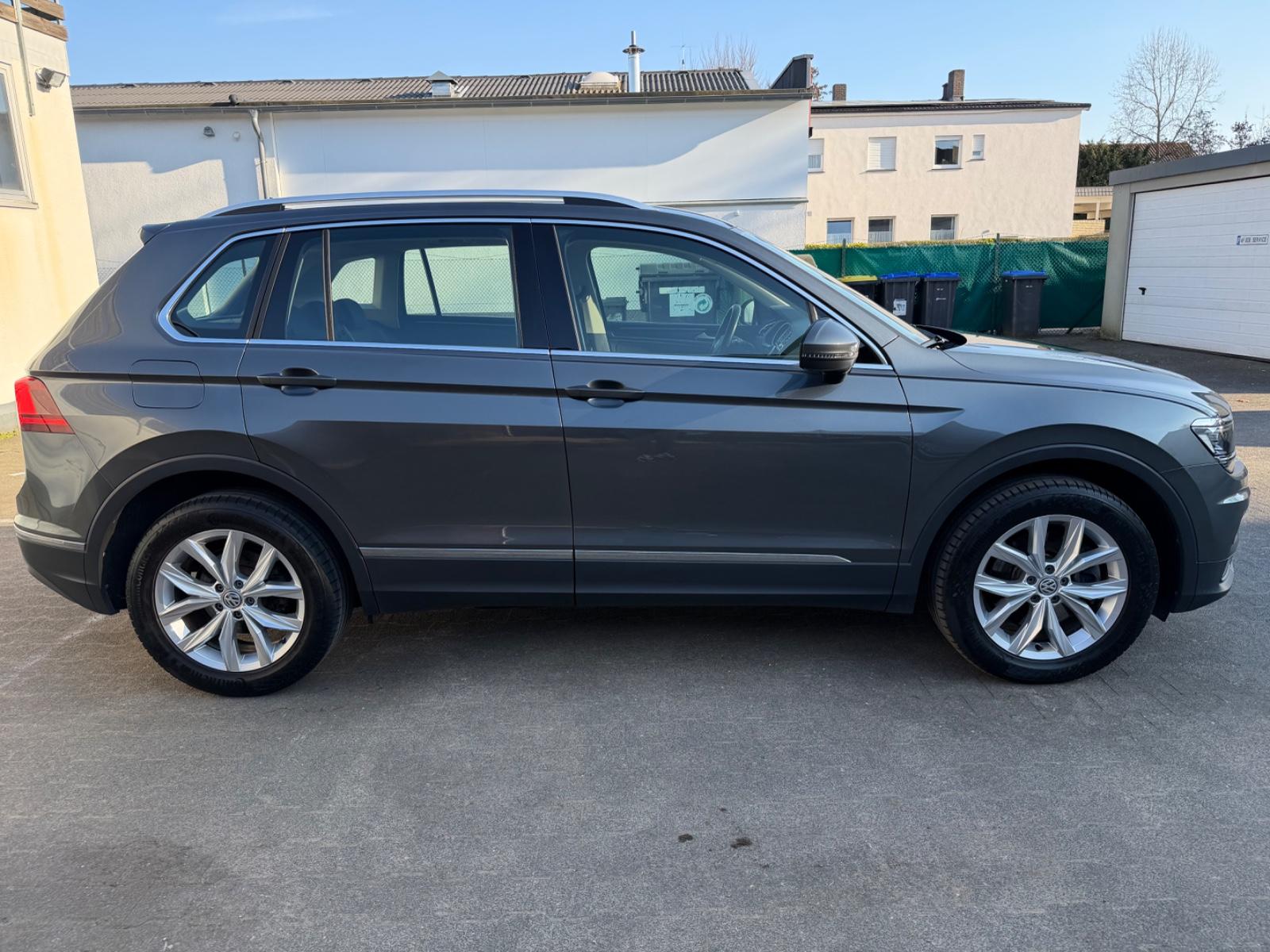 Volkswagen Tiguan Highline BMT 4Motion ACC AHK SPUR HUD LED, миниатюра 2