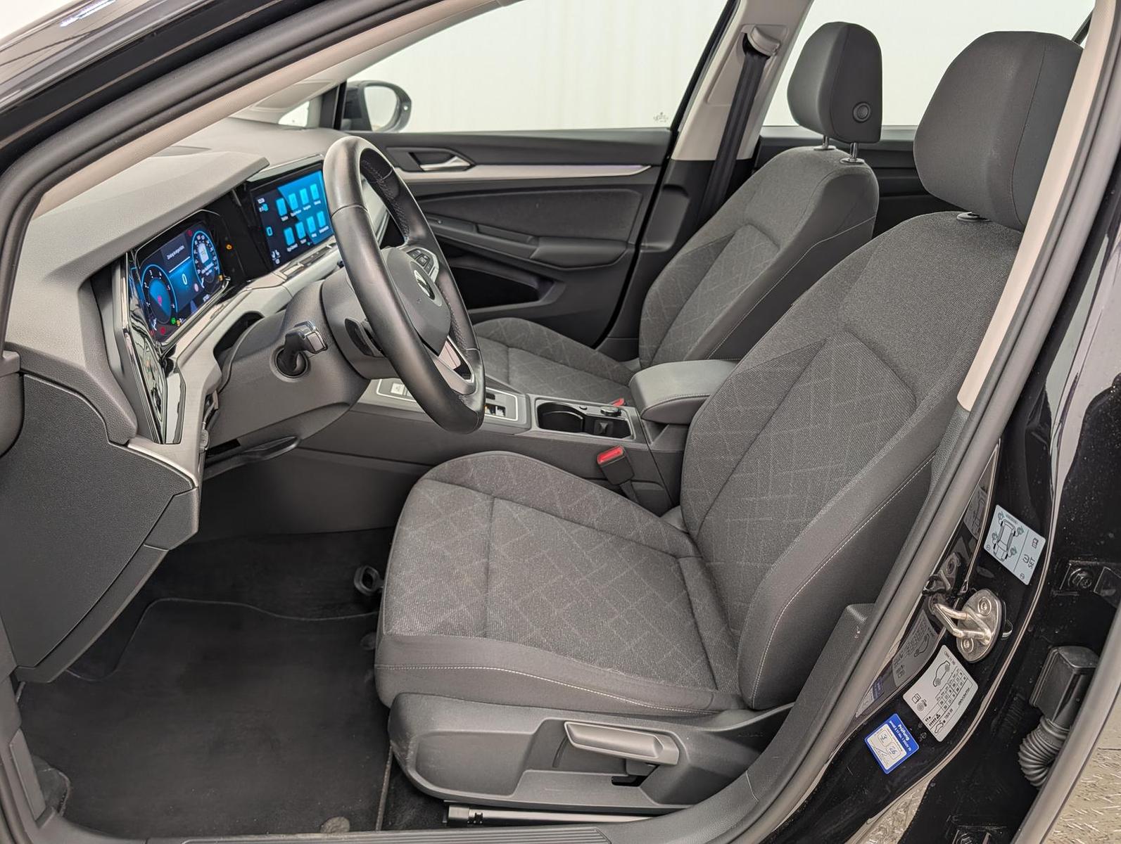Volkswagen Golf 2.0 TDI DSG Life LED Navi virt.Cock ACC, миниатюра 7