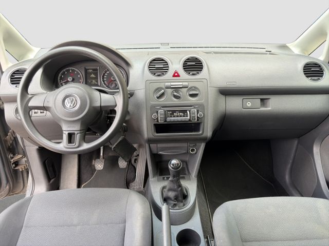 Fahrzeugabbildung Volkswagen Caddy Maxi Rollstuhlrampe 7 Sitzer