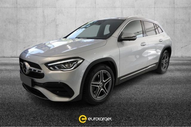 Mercedes-Benz MERCEDES-BENZ GLA 200 d Automatic Premium