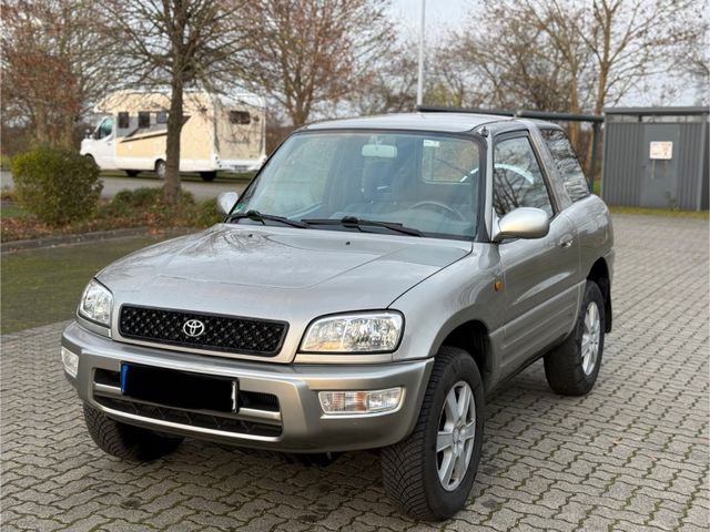 Toyota RAV 4 Special Automatik TÜV 11.2026 Top Zustand.