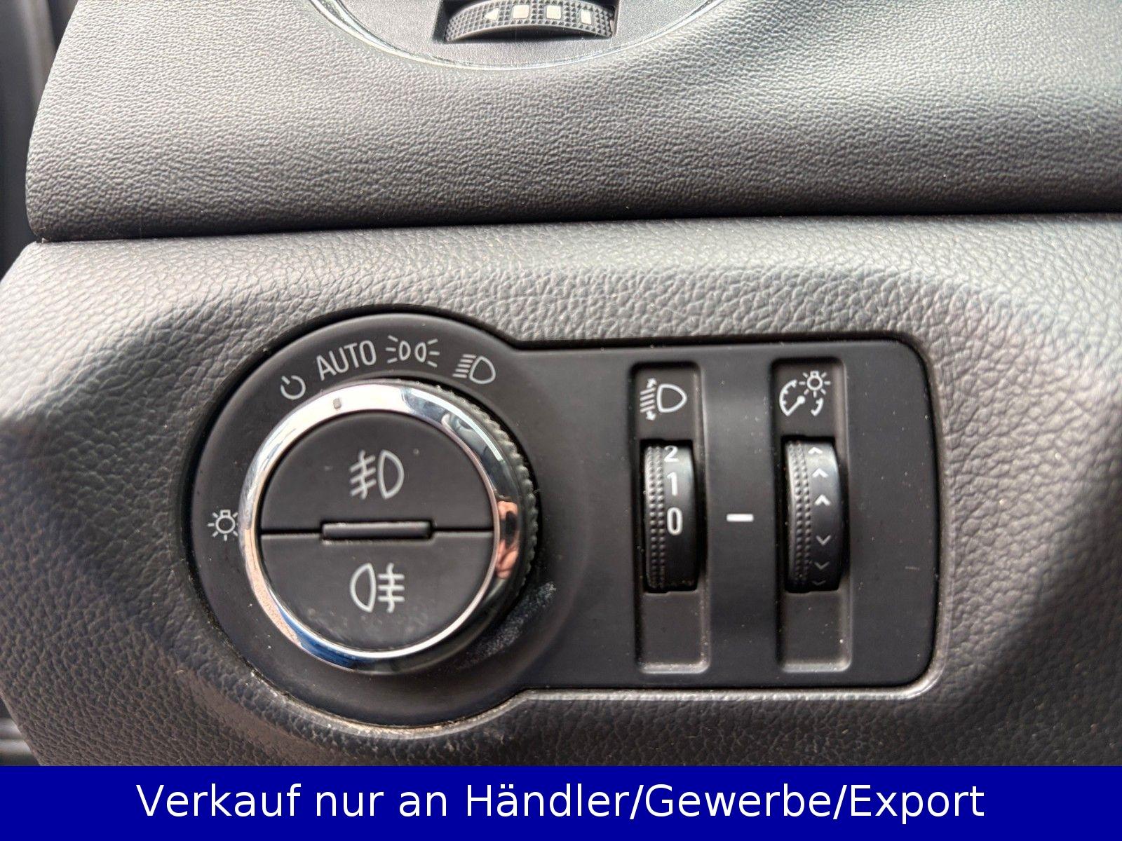 Chevrolet Cruze 2012 — photo 14