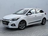 Hyundai i20 1.0 TGDI Style R-Cam/Navi/PDC/SHZ/Lenkradhzg - Hyundai i20 Style mit Benzin-Antrieb