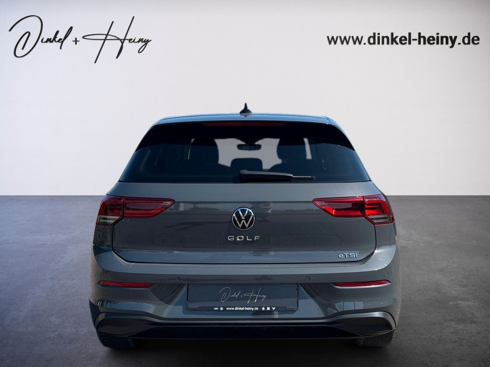 Fahrzeugabbildung Volkswagen Golf VIII Lim. Life 1.0 eTSI