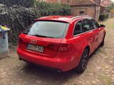 Audi A4 2.0 TFSI 132kW multitr. Attraction Avant ... - Audi A4: Rot, Leder, mit Navigationssystem