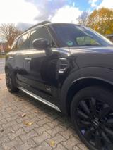 MINI Cooper D Countryman Cooper D ALL4 AT MINI Yo... - schwarze MINI Cooper D Countryman