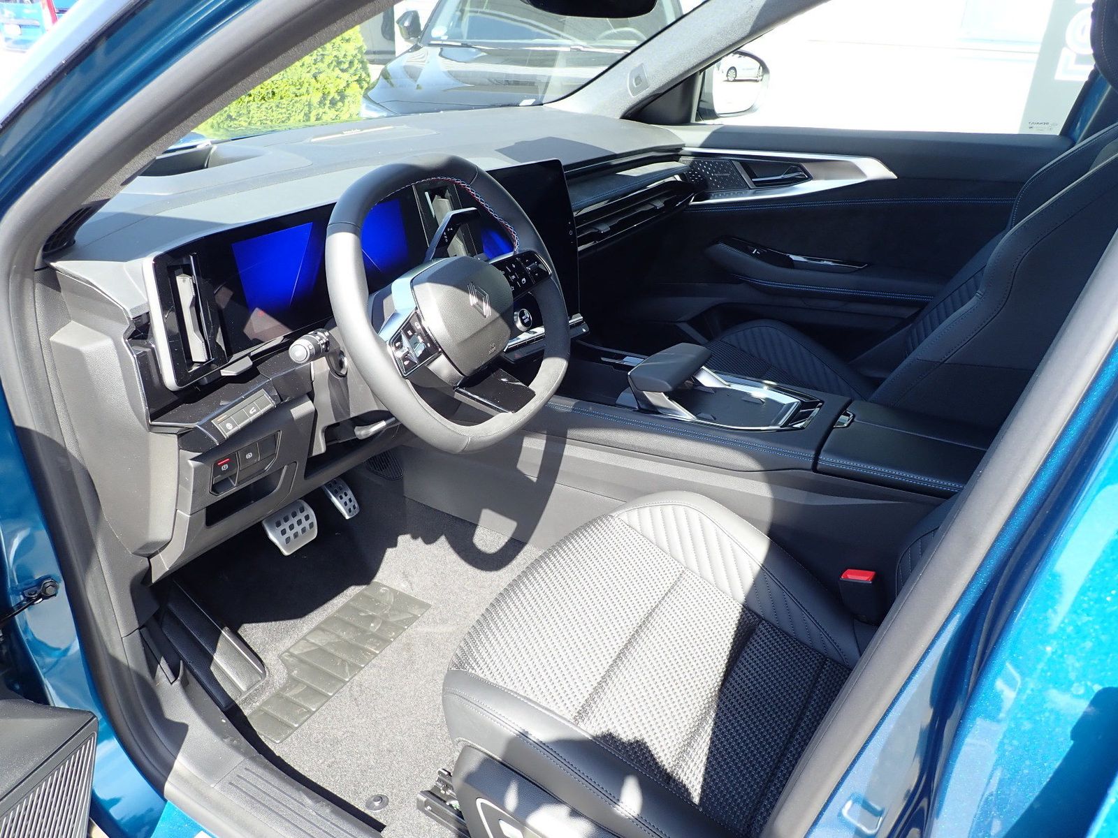Fahrzeugabbildung Renault Austral Esprit Alpine Mild Hybrid 160 Automatik