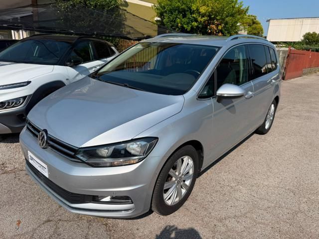 Image of Volkswagen Touran