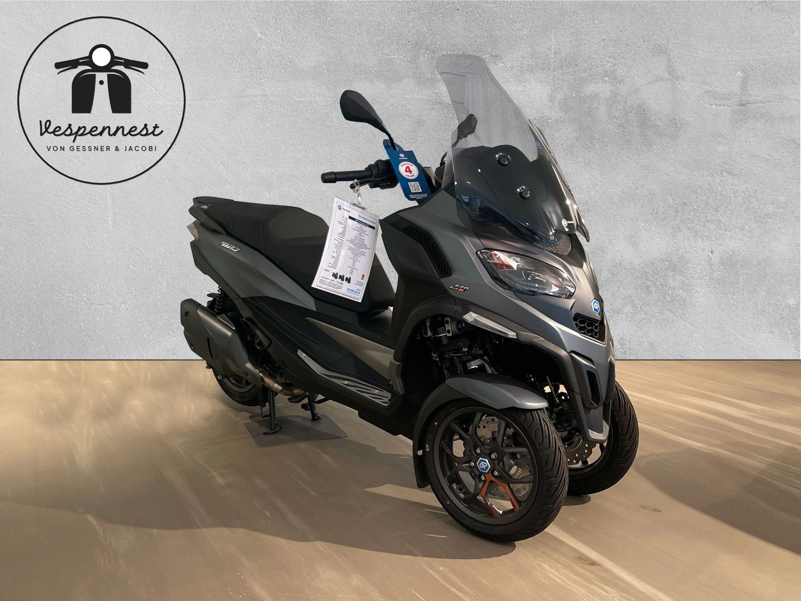 Fahrzeugabbildung Piaggio MP3 530 HPE Exclusive Grey Titanio