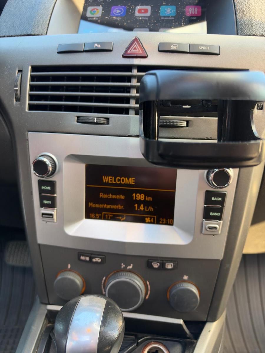 Opel Astra 2005 — photo 7