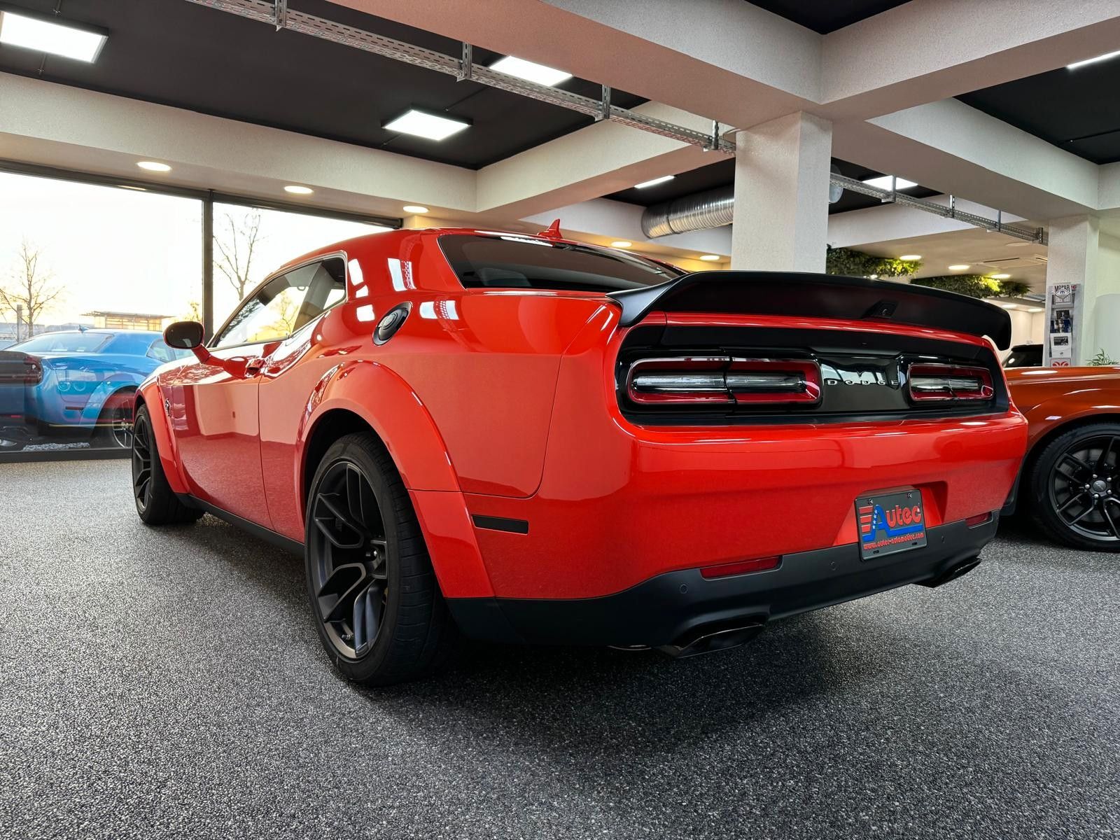 Fahrzeugabbildung Dodge SRT HELLCAT JAILBREAK -LAST CALL-YELLOW CALIPERS