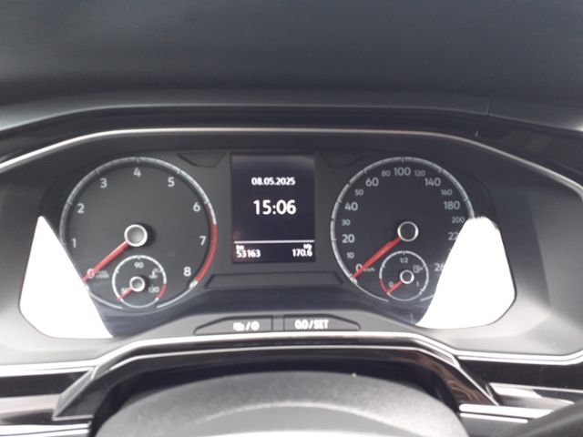 Fahrzeugabbildung Volkswagen Polo 1.0 TSI Active KLIMA LEDER ALU