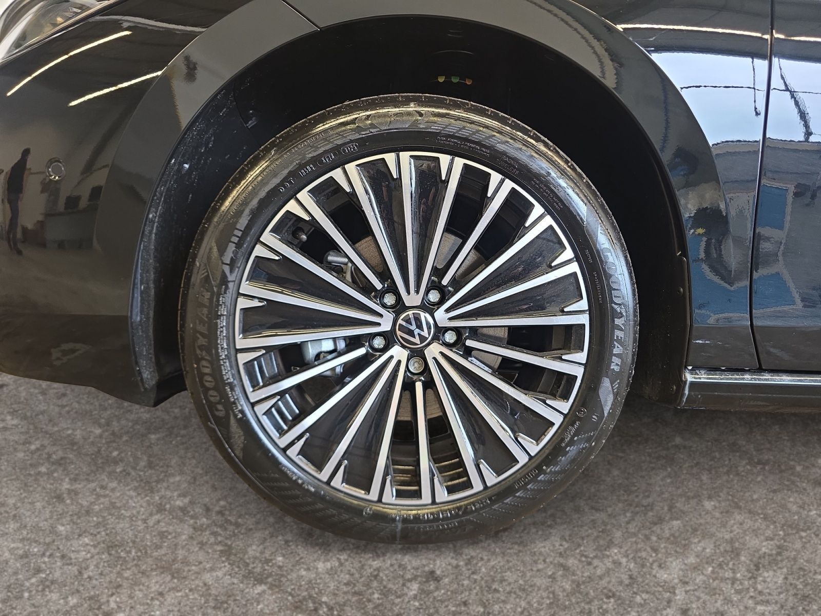 Volkswagen Passat - Bild 15