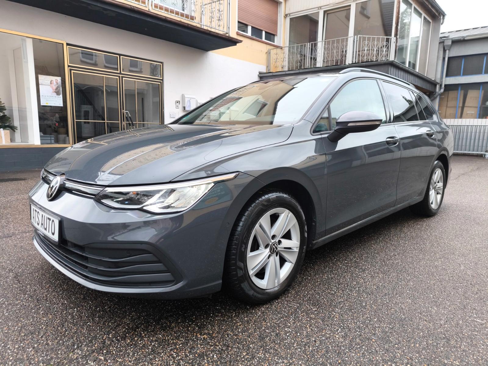 Volkswagen Golf 2.0 TDI DSG Life Var Kamera ACC DCC AHK