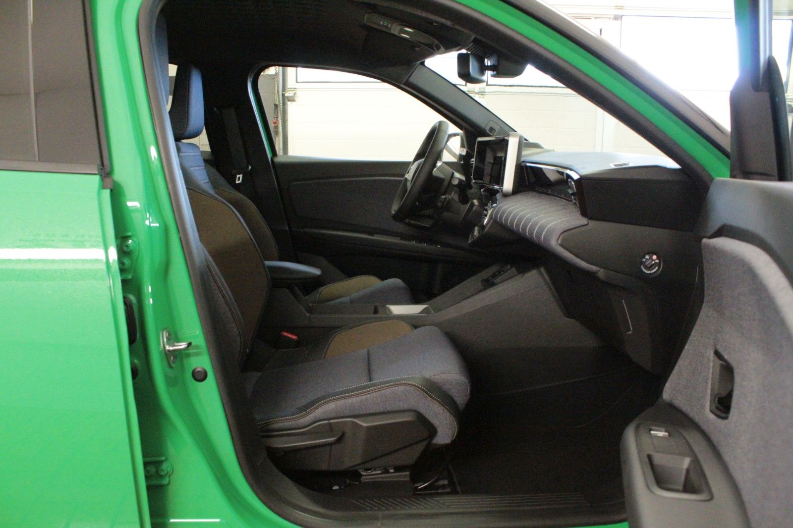 Fahrzeugabbildung Renault R 5  E-Tech Techno 120 Urban Range *Winterpaket*