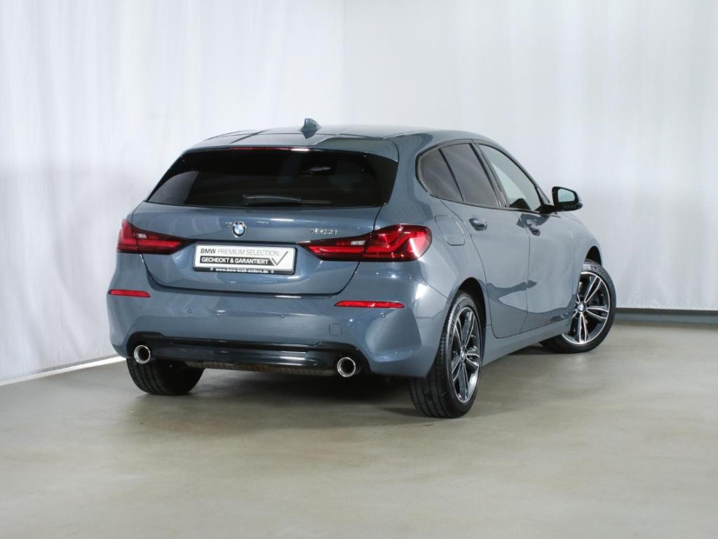 BMW 120 i SportLine AHK PDC LED Keyless LenKHZG DAB