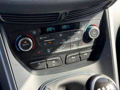 FORD Kuga 1.5 Cool & Connect