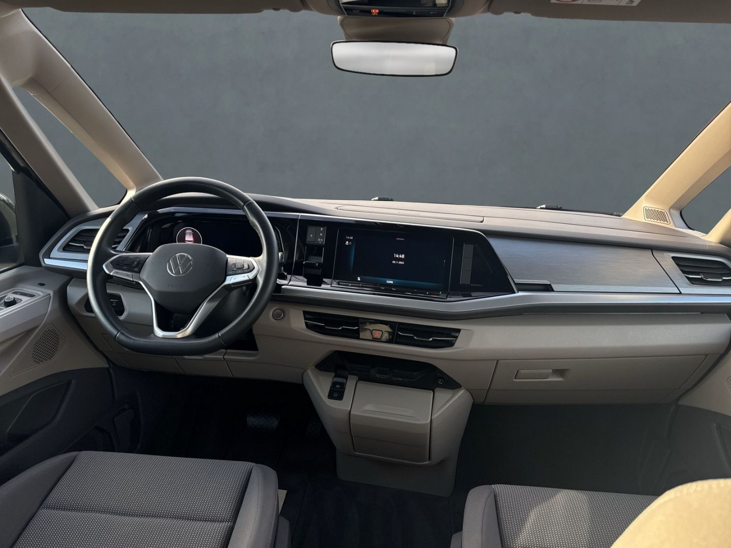 T7 Multivan 2.0 TDI Life lang 6-Sitze StandHZG A