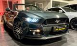 Ford Mustang GT*2HAND*REMUS AGA*CARPLAY*KAMERA*AMBIEN - Ford Mustang mit Benzin-Antrieb: Cabrio, Automatik