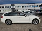 BMW 318 3 Touring 318 d Luxury Line - BMW 318 Gebrauchtwagen in Berlin
