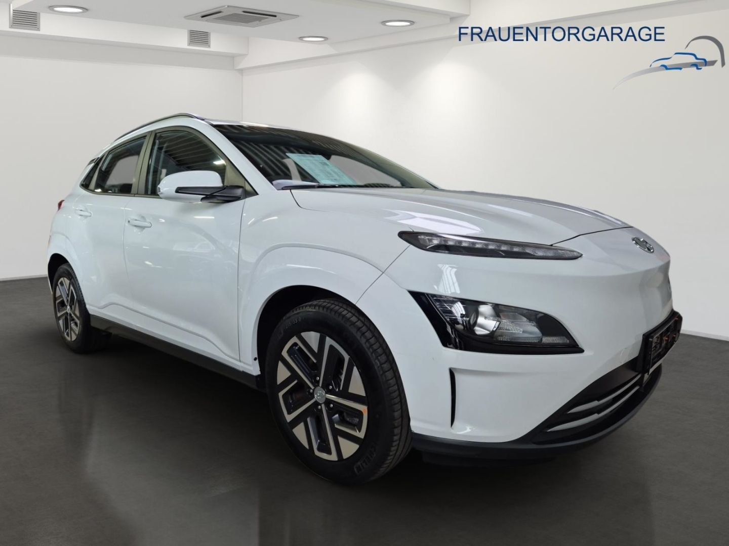 Fahrzeugabbildung Hyundai KONA Select Elektro 2WD ACC Apple CarPlay Androi
