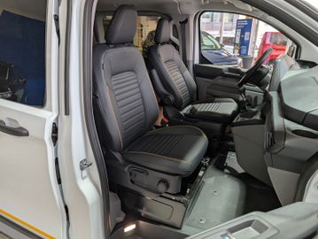 Ford Transit Custom Kombi Trail L2 8-Sitzer!