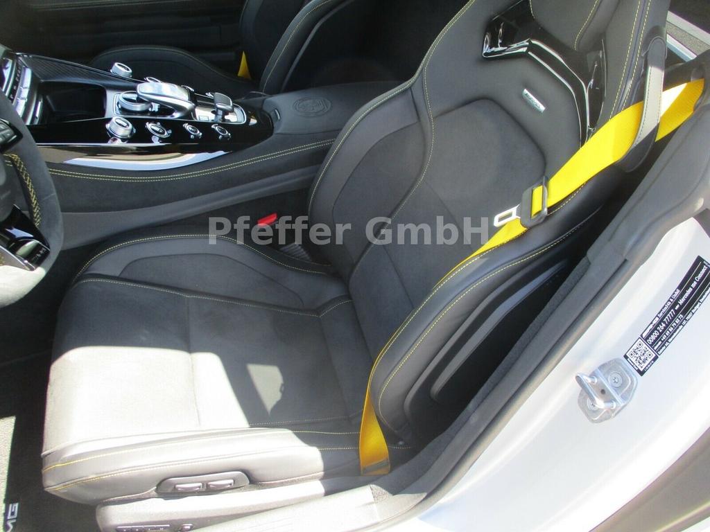 Mercedes-Benz AMG GT R