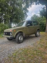 Lada Niva TÜV Neu - gebrauchte Lada Niva aus dem Jahr 2015
