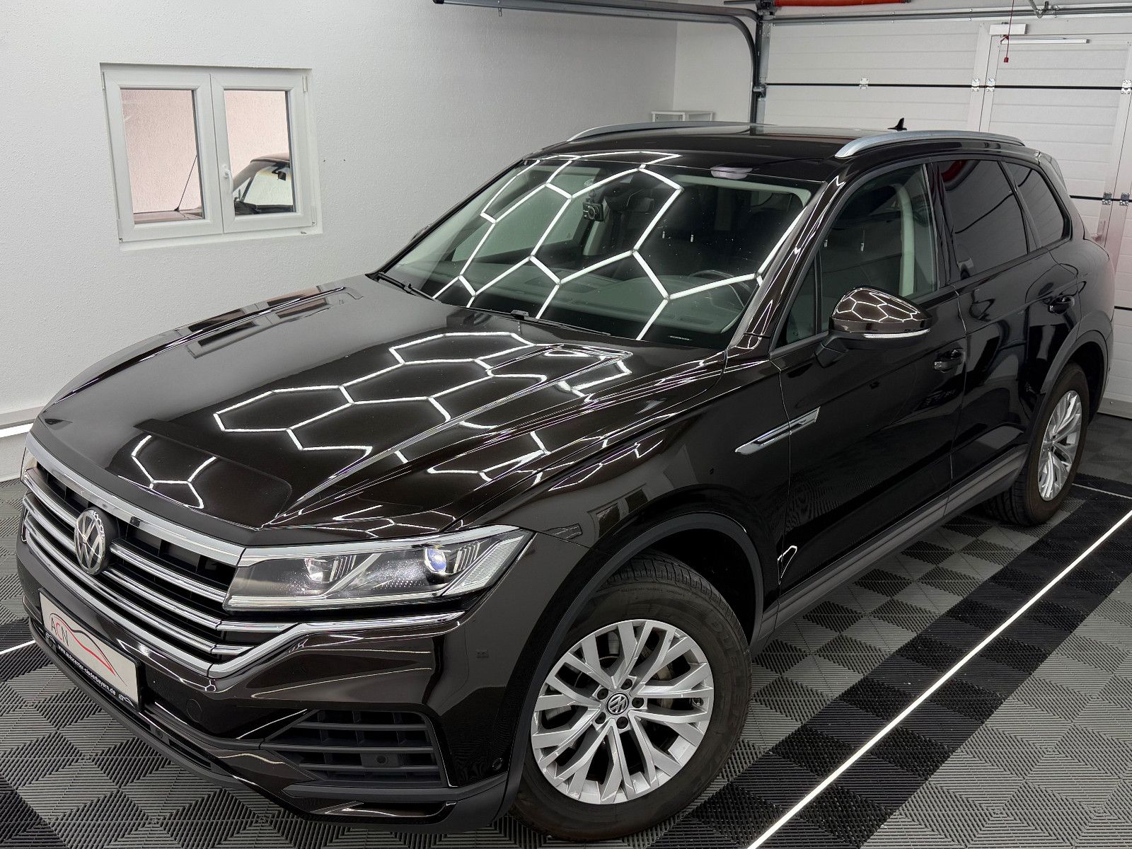 Fahrzeugabbildung Volkswagen Touareg 3.0 TDI 4Motion/KAMERA/ACC/AHK/LED