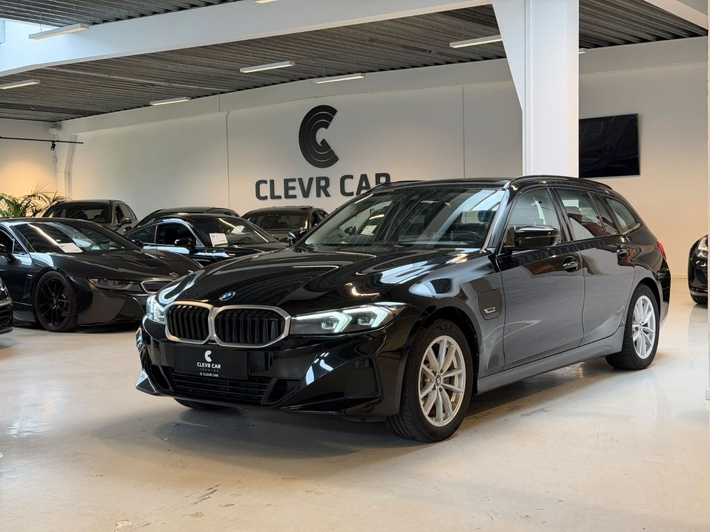 Image of BMW 330
