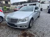 Mercedes-Benz Mercedes E200 CDI  Zylinderkopfdichtung - : Zylinderkopf