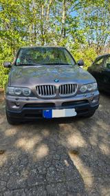 BMW X5 4.4i -.V 8 Allrad Automatik - BMW X5 aus 2004: 4.4