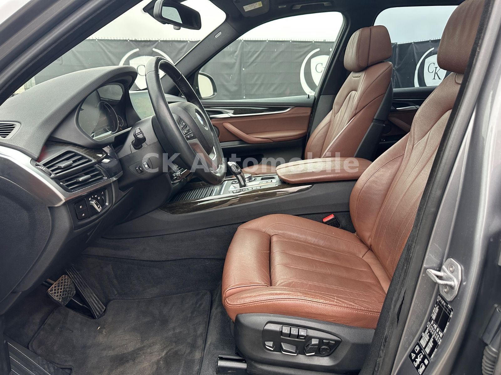 Fahrzeugabbildung BMW X5 xDrive30d/Navi/Head-Up/Pano/360°Kam/AHK